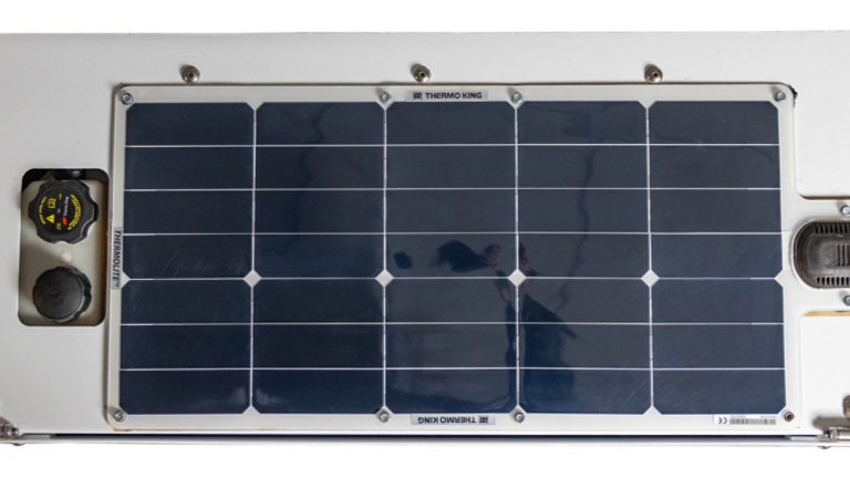 A ThermoLite® 40W solar panel comes standard on all Heat King model