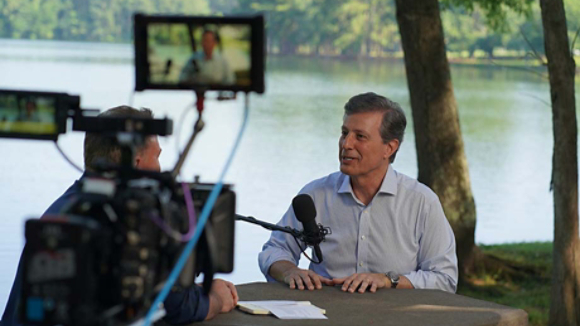 Mauro Atalla and Scott Tew recording Healthy spaces podcast