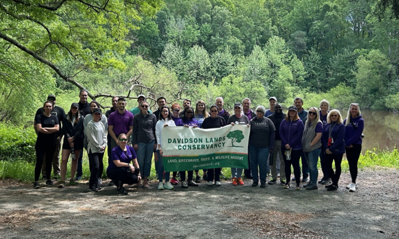 Volunteer group photo