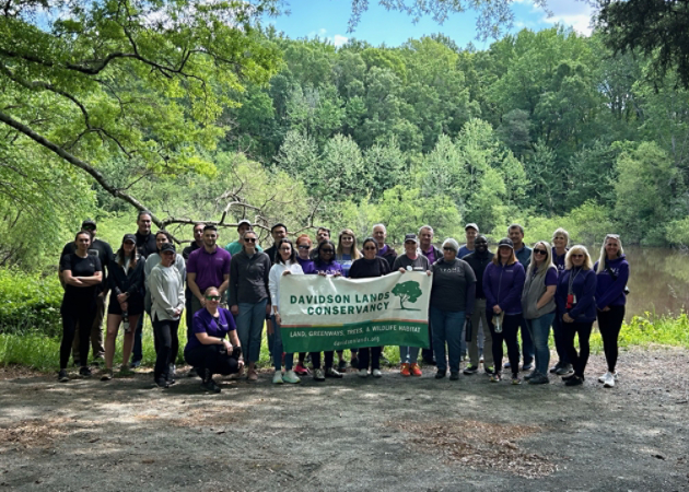 Volunteer group photo