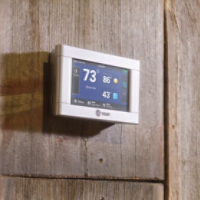 Pivot Smart Thermostat System Hero Right Facing 02