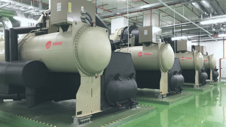 Chiller plant for cooling system right facing hero