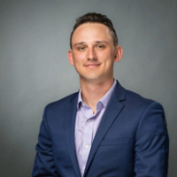 Danny Bronshvayg Headshot