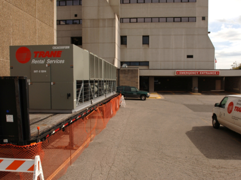 Chiller Truck Emergency Entrance