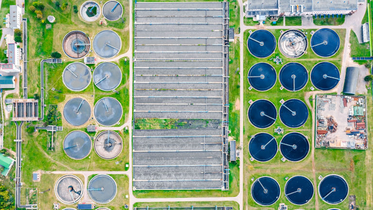 Industrial water purifications center