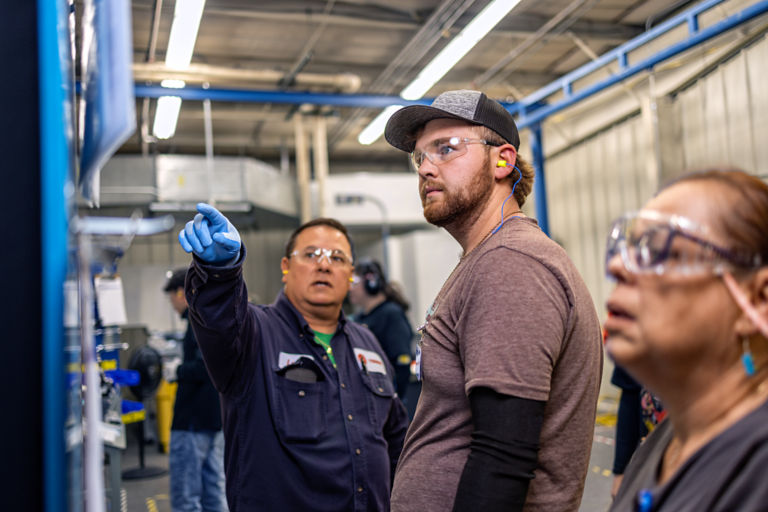 Training new employees 2