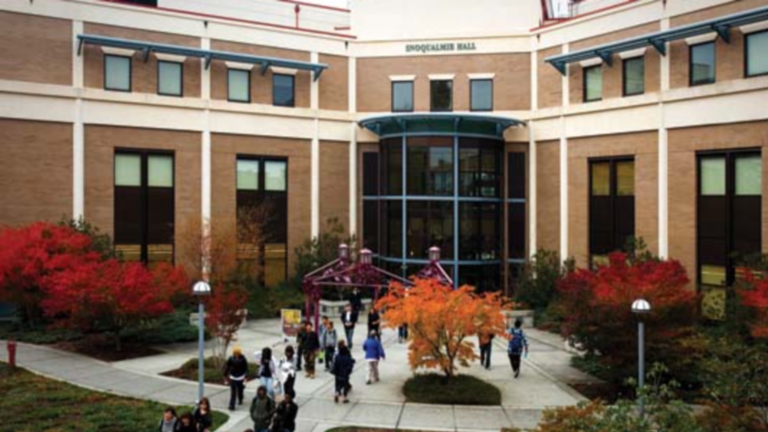 EdmondsCommunity_College-Page.jpg