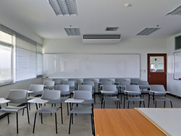 CITY MULTI Indoor Unit PCFY Classroom